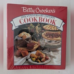 Vintage Betty Crocker 40th Anniversary Edition 5 Ring Spiral. New With Wrapping.
